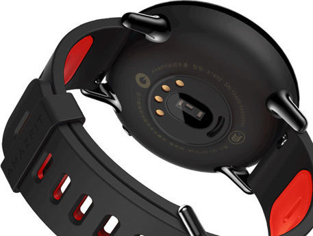 Amazfit Pace 46mm Smartwatch with Heart Rate Monitor (Black) vue 3