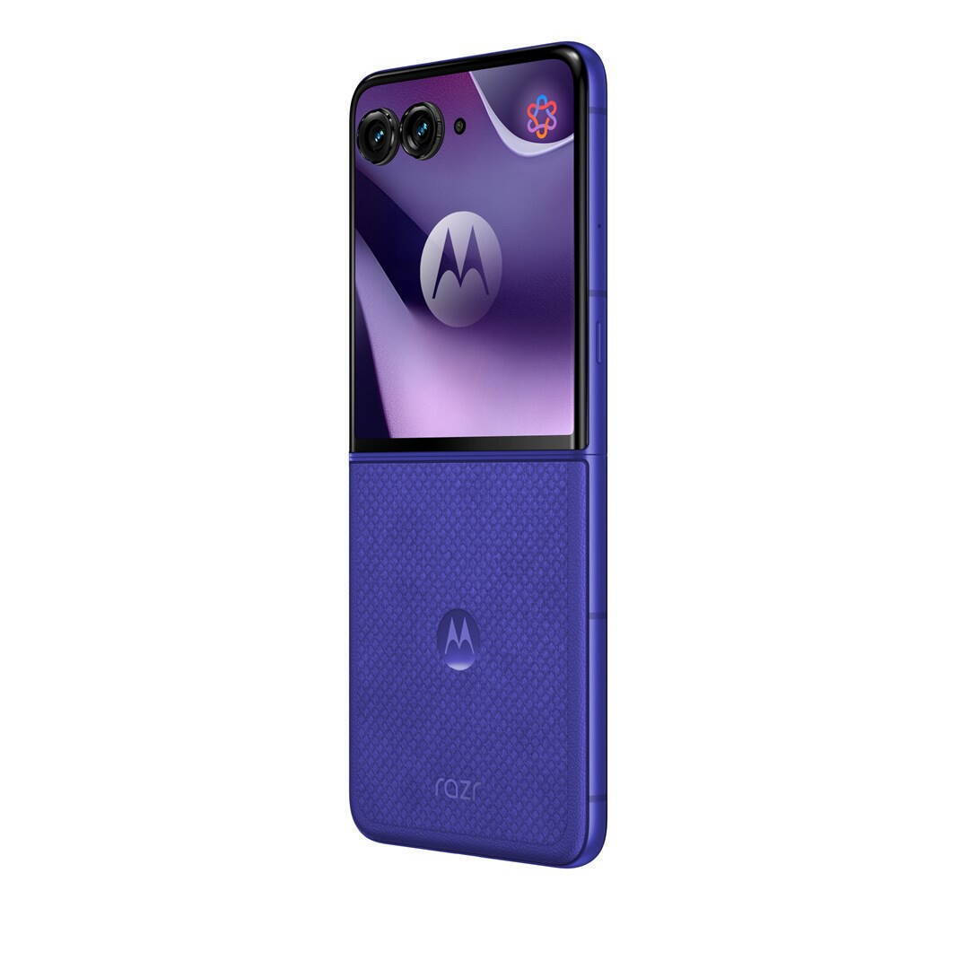 Motorola Razr 70 Ultra 5G (16/512GB) Orient Blue view 6