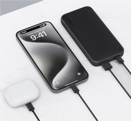 Aukey PB-Y46P USB-C cable Power Bank 10000mAh 20W with USB-A Port and USB-C Port Power Delivery Black view 8