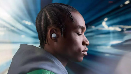 Bowers & Wilkins Pi6 In-ear Bluetooth Handsfree Earphones with Sweat Resistance and Charging Case Glacier Blue view 3