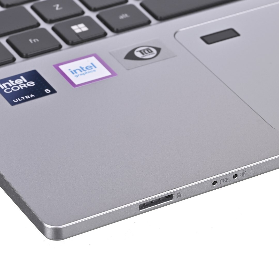 Acer TravelMate P2 TMP214‑76 ‑G2‑TCO 14" IPS FHD+ (Ultra 5-125H/16GB/512GB SSD/W11 Pro) Pure Silver (US Keyboard) view 8