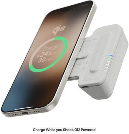 Shiftcam SnapGrip Pro MagSafe Power Bank 5000mAh 20W Power Delivery Beige view 4