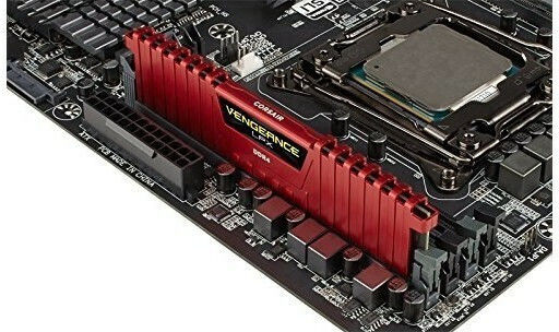 Corsair Vengeance LPX DDR4 with Module 1x4GB and Speed 2400 for Desktop CMK4GX4M1A2400C14R vue 4