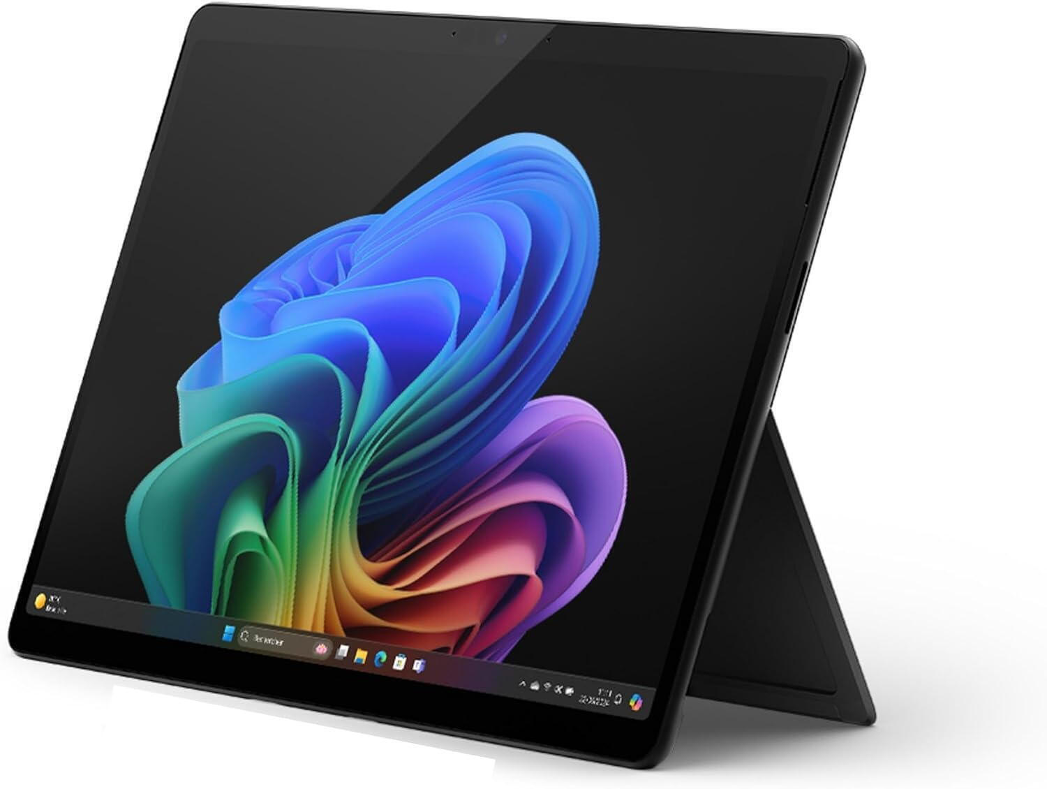 Microsoft Surface Pro 11 13" Tablet (16GB/256GB/Ultra 5-236V/Win11 Pro) Black view 1