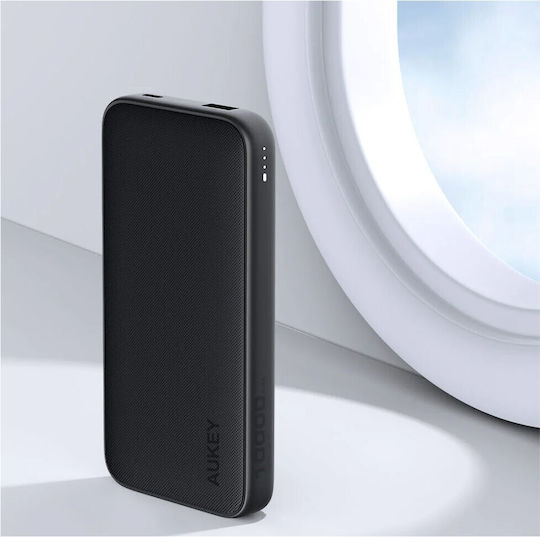 Aukey PB-Y46P USB-C cable Power Bank 10000mAh 20W with USB-A Port and USB-C Port Power Delivery Black view 4