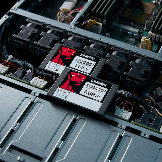 Kingston DC600ME SSD 960GB 2.5 Inch SATA III Connection view 4
