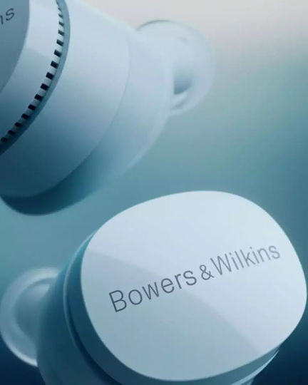 Bowers & Wilkins Pi6 In-ear Bluetooth Handsfree Earphones with Sweat Resistance and Charging Case Glacier Blue view 4