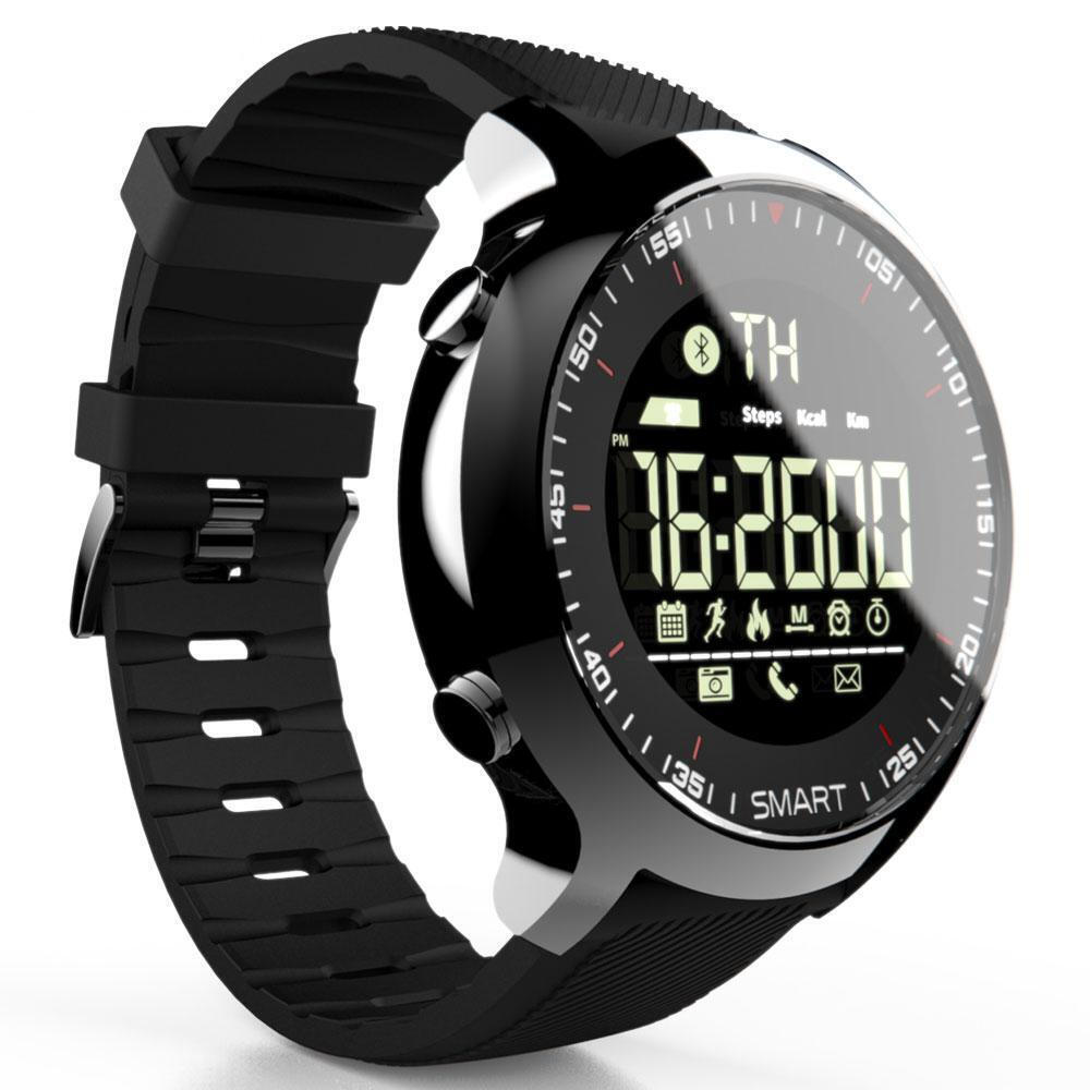 Lokmat MK18 Smartwatch with Heart Rate Monitor (Black)