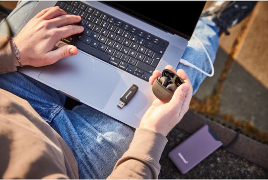 Intenso F10000 Power Bank 10000mAh 20W with USB-A Port and USB-C Port Quick Charge 3.0 Lila view 9