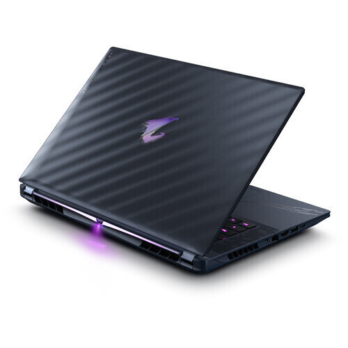 Gigabyte Aorus Master 16 16" OLED QHD+ 240Hz (Ultra 9-275HX/32GB/1TB SSD/GeForce RTX 5070 Ti/W11 Home) (US Keyboard) view 4