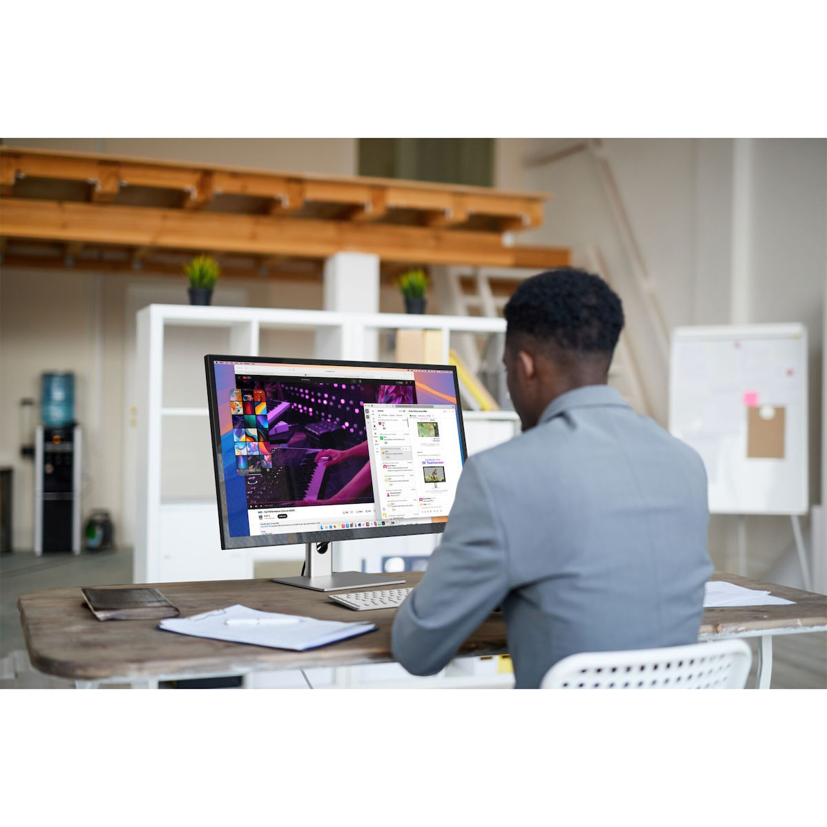 Alogic Clarity IPS HDR Touch Monitor 27" 5120x2880 view 9